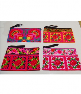 Hmong Zip Case (M)